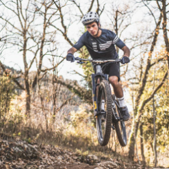 Camiseta Gobik Volt Charcoal Claim 5 Camiseta Gobik Volt Charcoal Claim -Bicicletas Ventas camiseta gobik volt charcoal claim 2