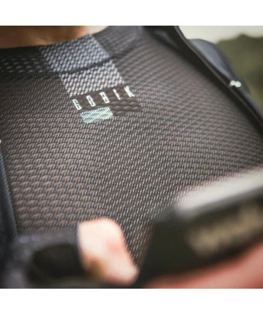 Camiseta Interior GOBIK Hombre Second Skin Black Lead 3 Camiseta Interior GOBIK Hombre Second Skin Black Lead - Imagen 3