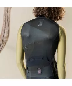 Chaleco GOBIK Plus 2.0 Hombre Royal Black -Bicicletas Ventas chaleco gobik plus 20 hombre royal black 3